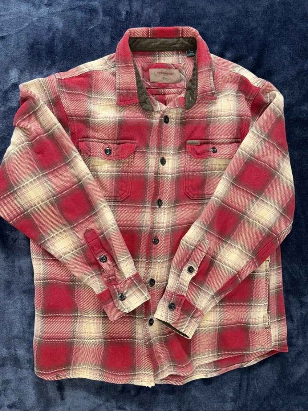 ORVIS Heavy Flannel Chamois Men’s Large Button Up Shirt Plaid Red With Pockets